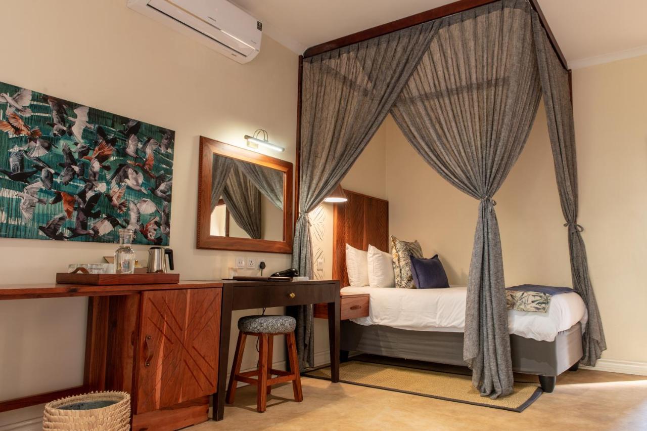 Shongwe Oasis Hotel Victoria Falls Exterior photo
