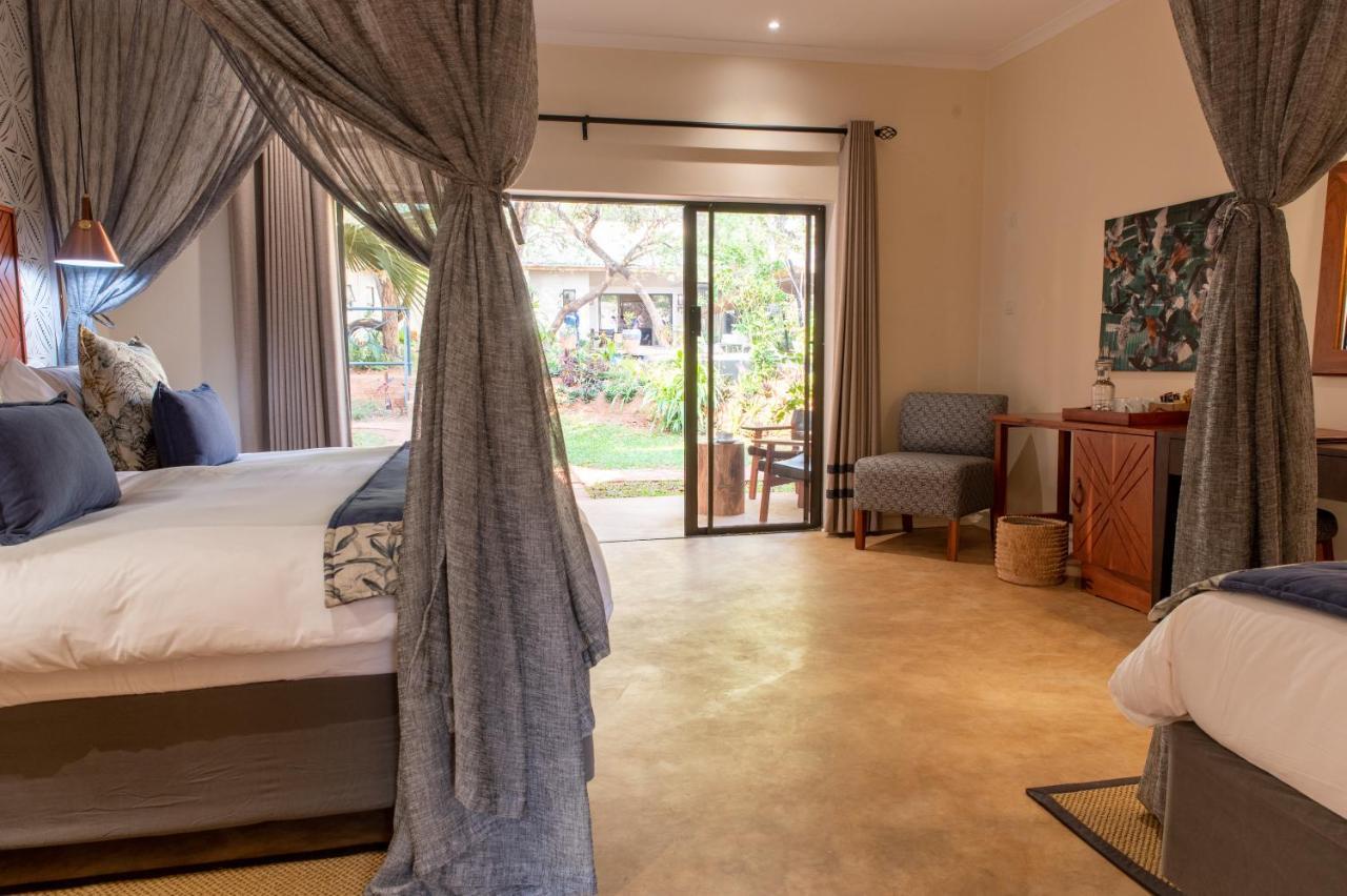 Shongwe Oasis Hotel Victoria Falls Exterior photo