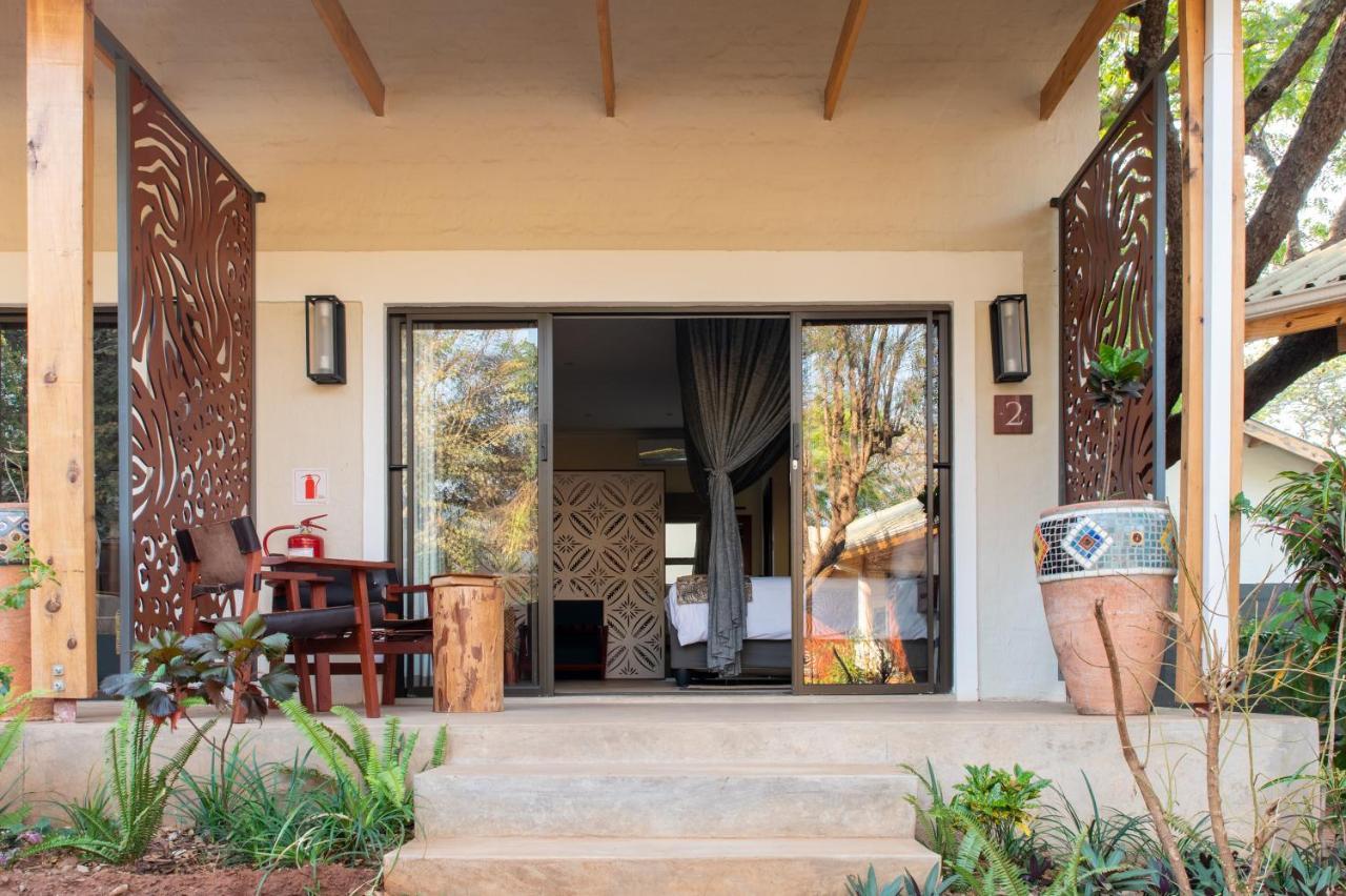 Shongwe Oasis Hotel Victoria Falls Exterior photo