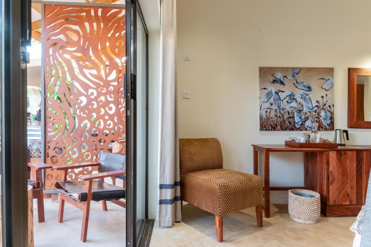 Shongwe Oasis Hotel Victoria Falls Exterior photo