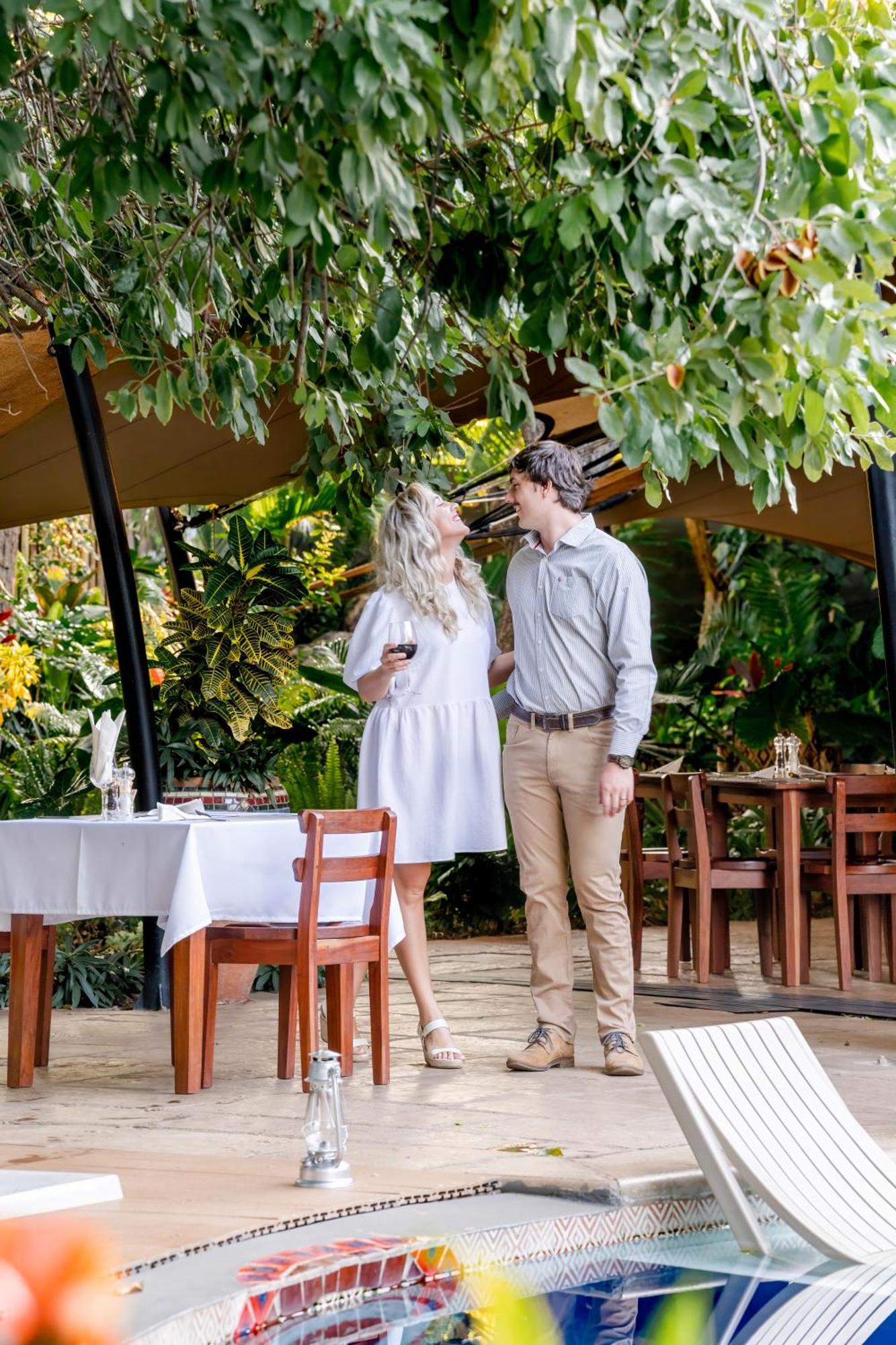 Shongwe Oasis Hotel Victoria Falls Exterior photo