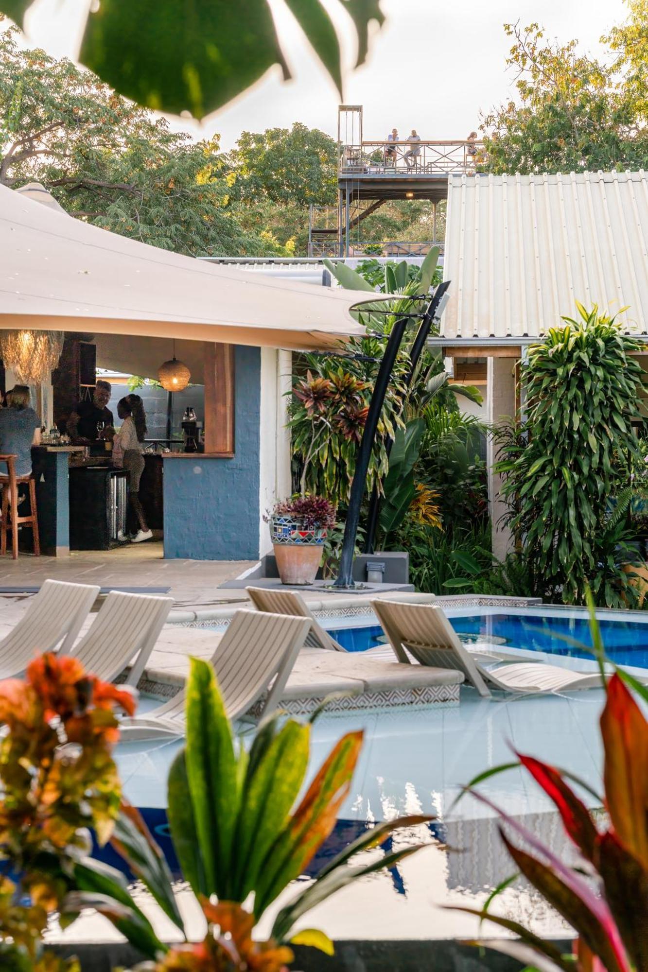 Shongwe Oasis Hotel Victoria Falls Exterior photo